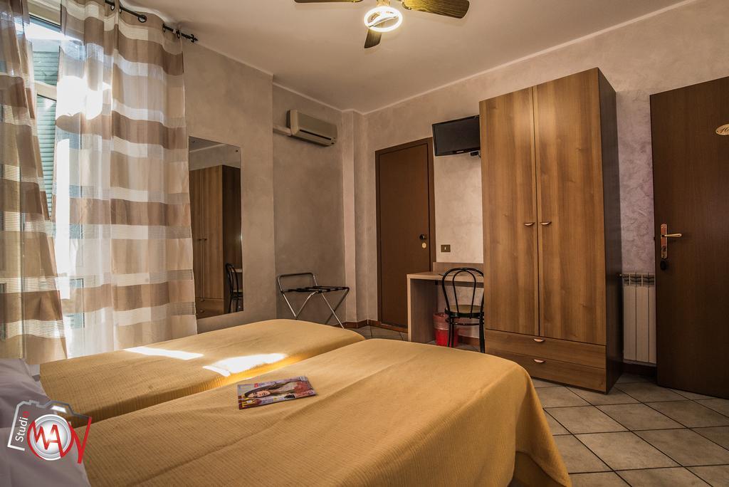 Hotel Bel Sit Milan Exterior photo